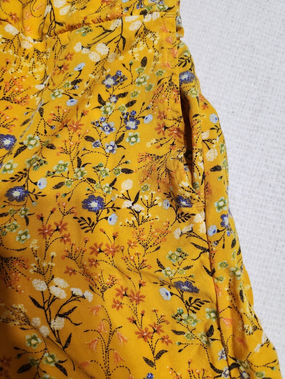 Yellow Floral Wide-Leg Jumpsuit - Picture 5 of 7